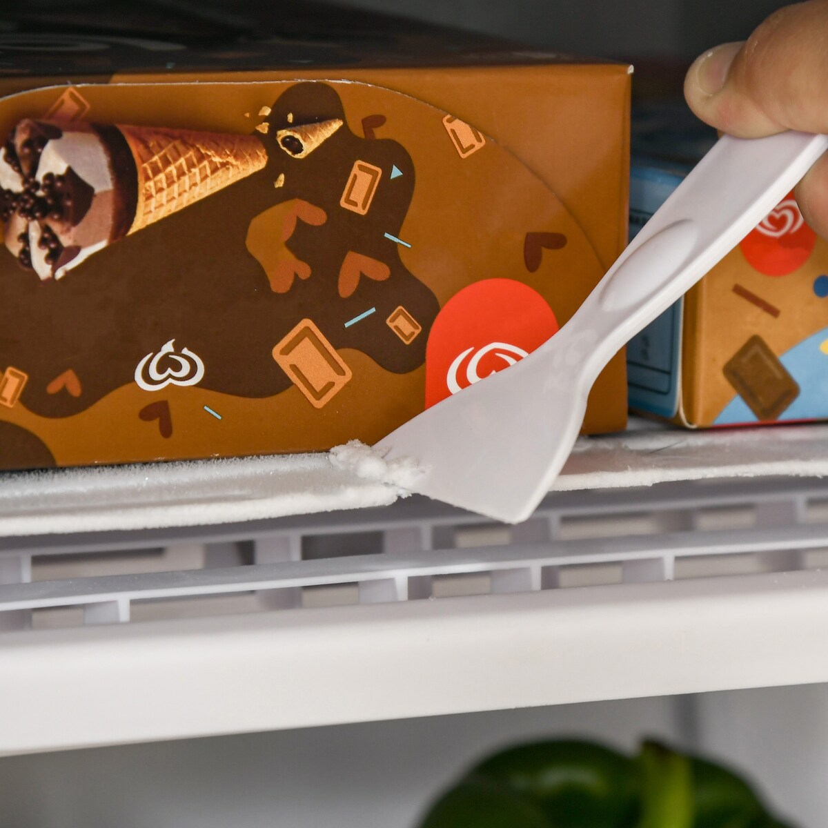 Mini-réfrigérateur HOMCOM 3,2 pi³ avec congélateur, réfrigérateur compact à une porte avec thermostat réglable