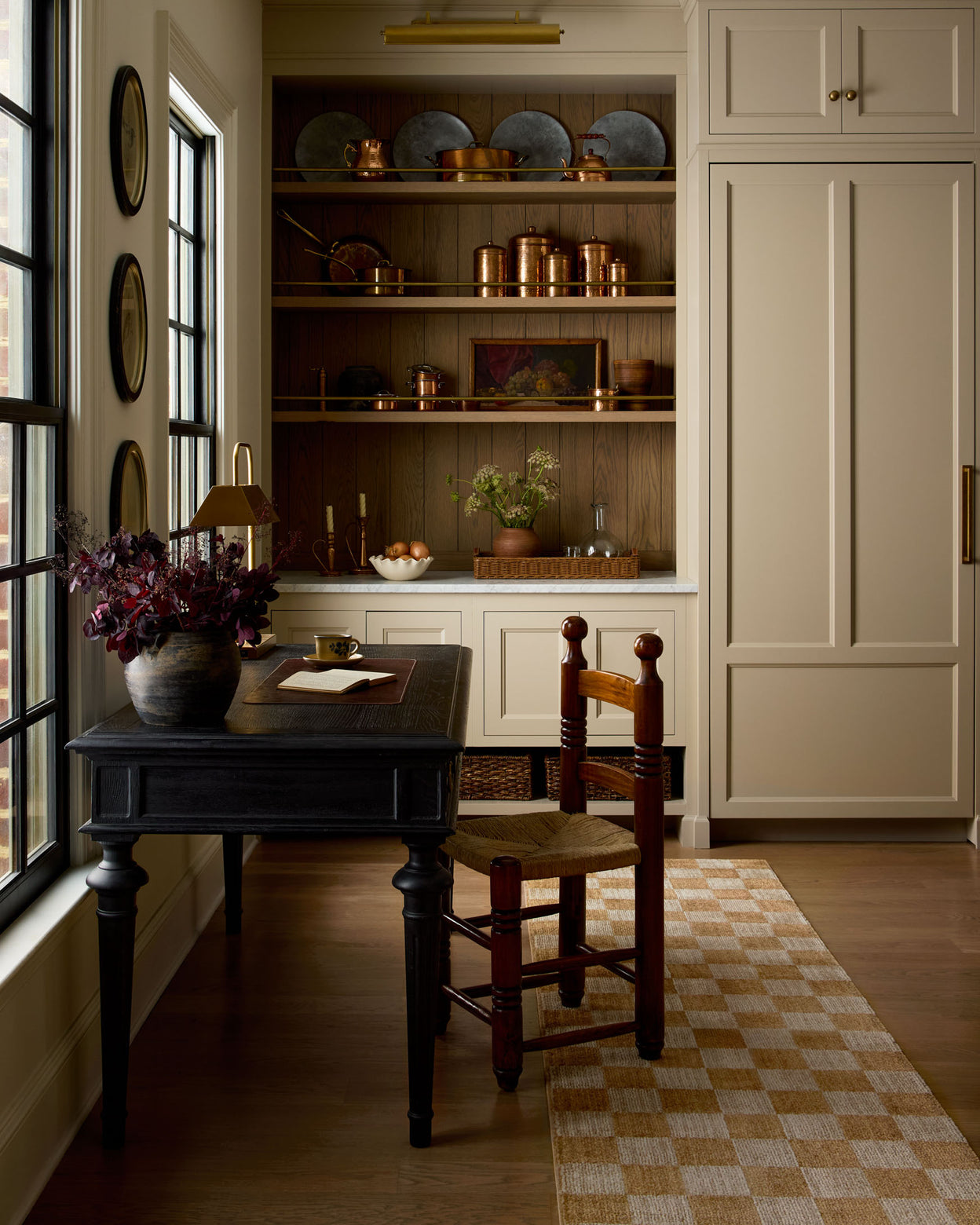 Tapis Chris Loves Julia x Loloi Calvin Abricot / Ivoire