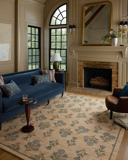 Chris Loves Julia x Loloi Rue Moss / Tapis bleu