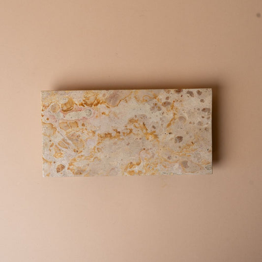 Socle en marbre brun